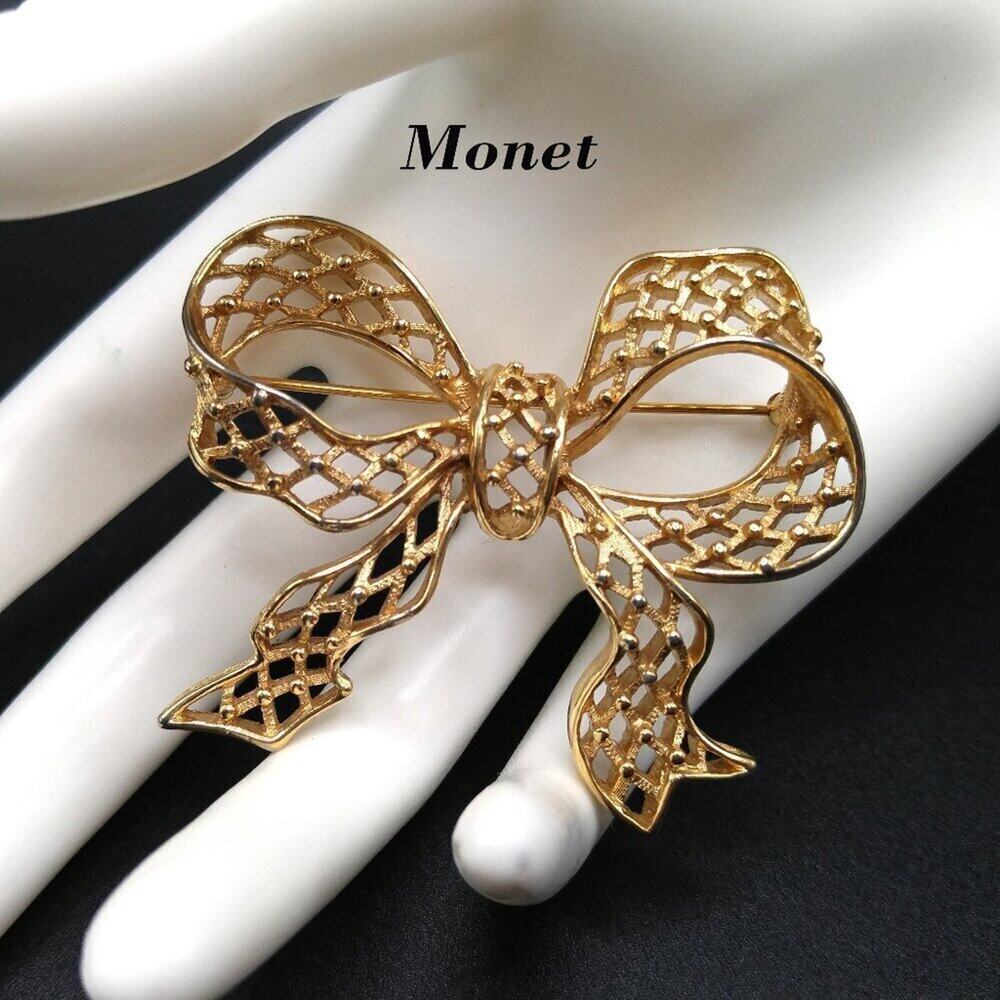 Vintage Monet Bow Brooch, Gold Plated Open Work Design, 2" x 2 1/4"